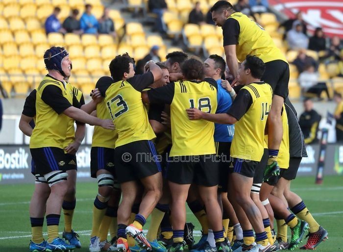 Hurricanes U20s edge Argentina U20s with last-gasp penalty